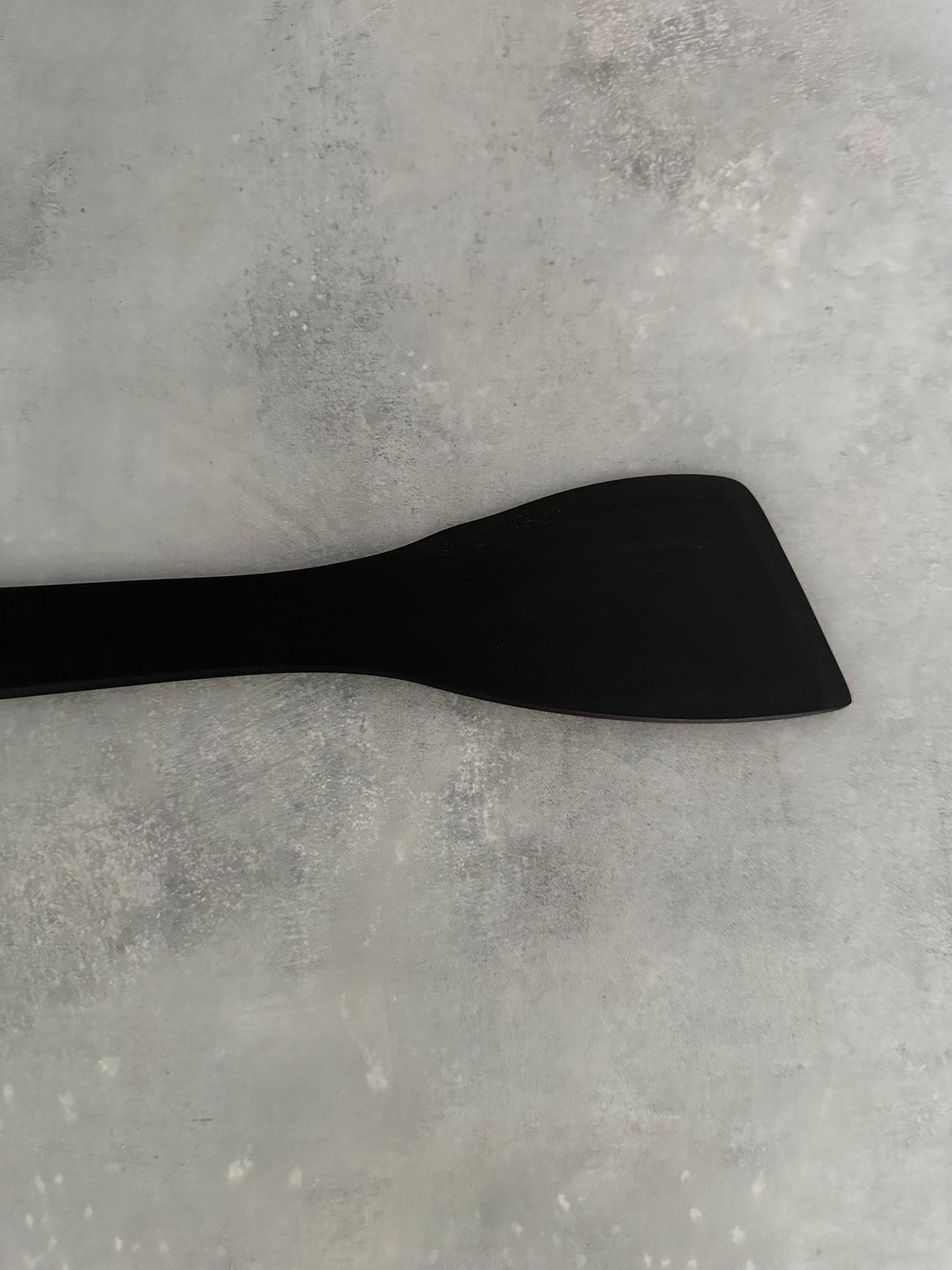 Kuchyňská obracečka 30×5,5 – Černá