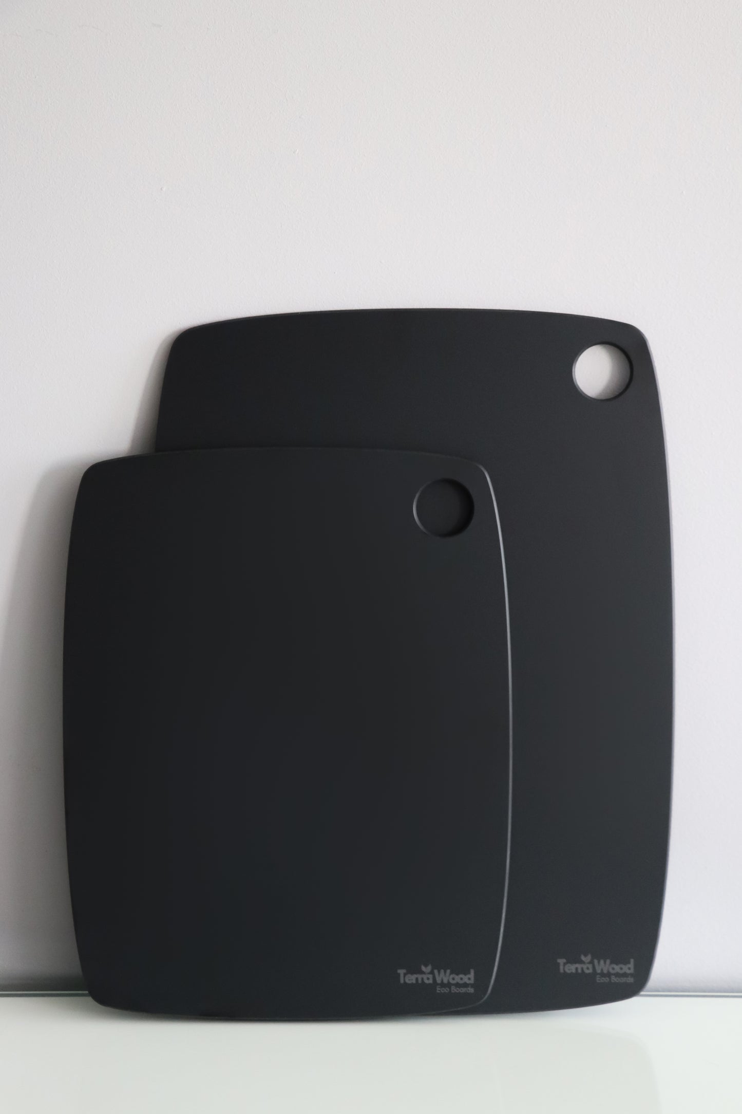 Sada krájecích prkének: „M“ 30x23,5 + „L“ 37x27,5 – Černá