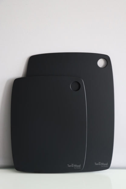 Sada krájecích prkének: „M“ 30x23,5 + „L“ 37x27,5 – Černá